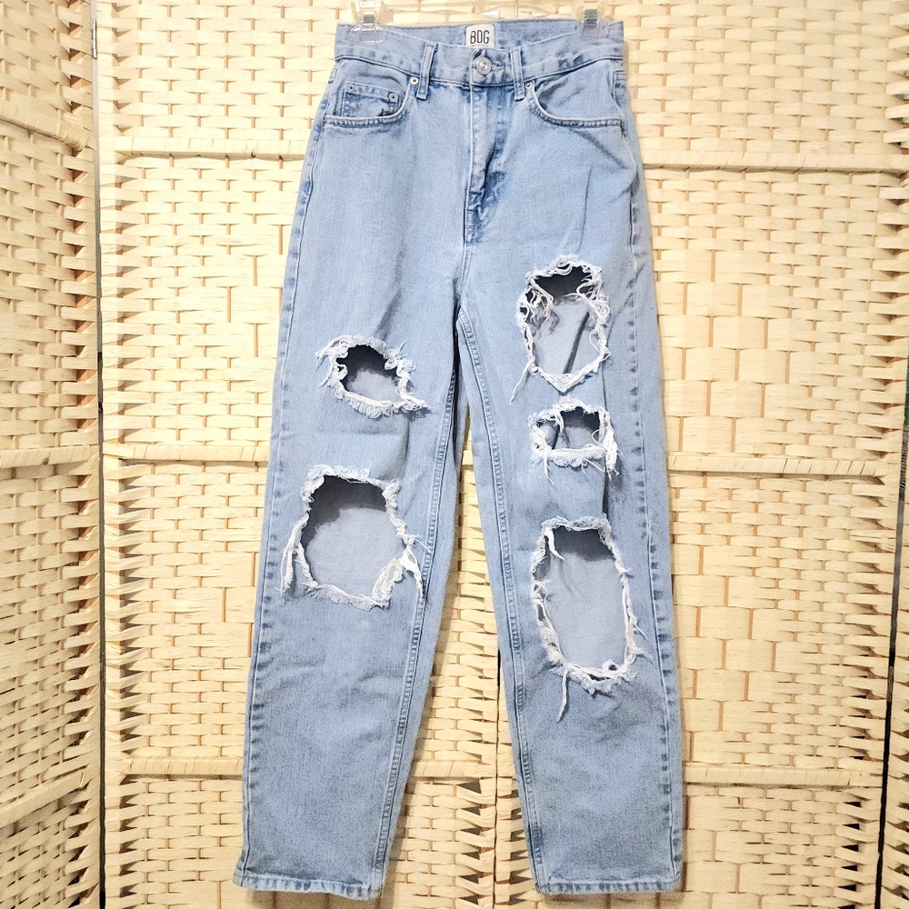 BDG Urban Outfitter Jeans Boyfriend Size 26 Relaxed Distressed High Rise